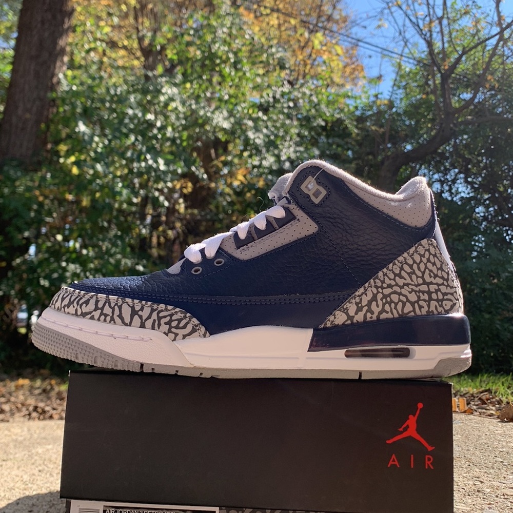 New Jordan 3  Retro Georgetown Size  7Y / 8.5 women - Picture 12 of 15